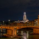 Domblick über die Ponte Garibaldi (Verona)