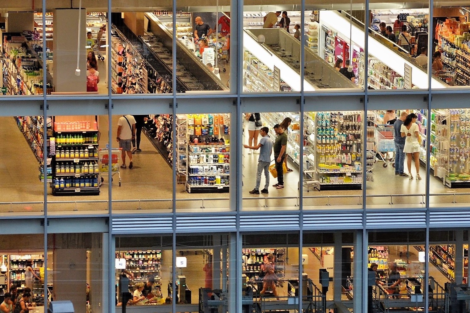 Domenica al supermercato