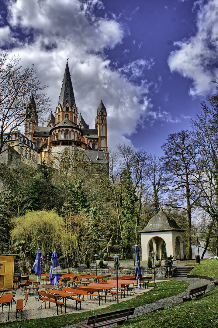 Domfelsen an der Lahn