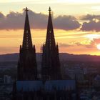 Dom_im_Sonnenuntergang