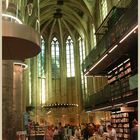 Dominicanen bookshop in maastricht