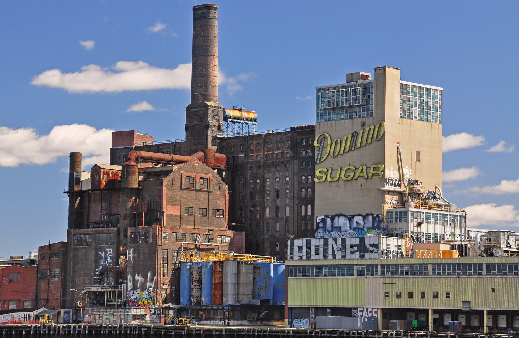 Domino Sugar .