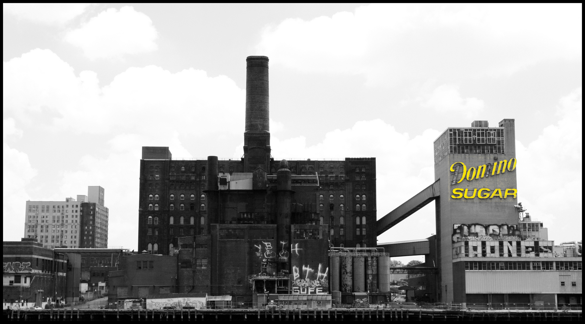 Domino Sugar Factory, New York - Manhattan, East River