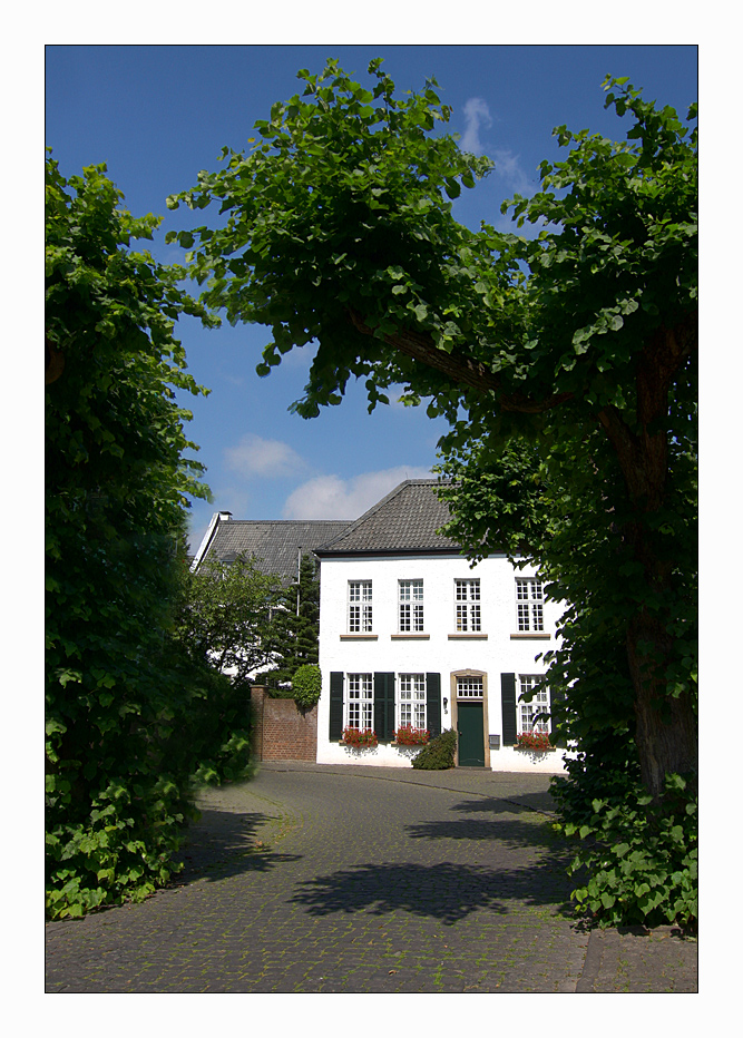 Domkapitel Xanten, Kanonikerhaus, HDR aus 4 Bildern