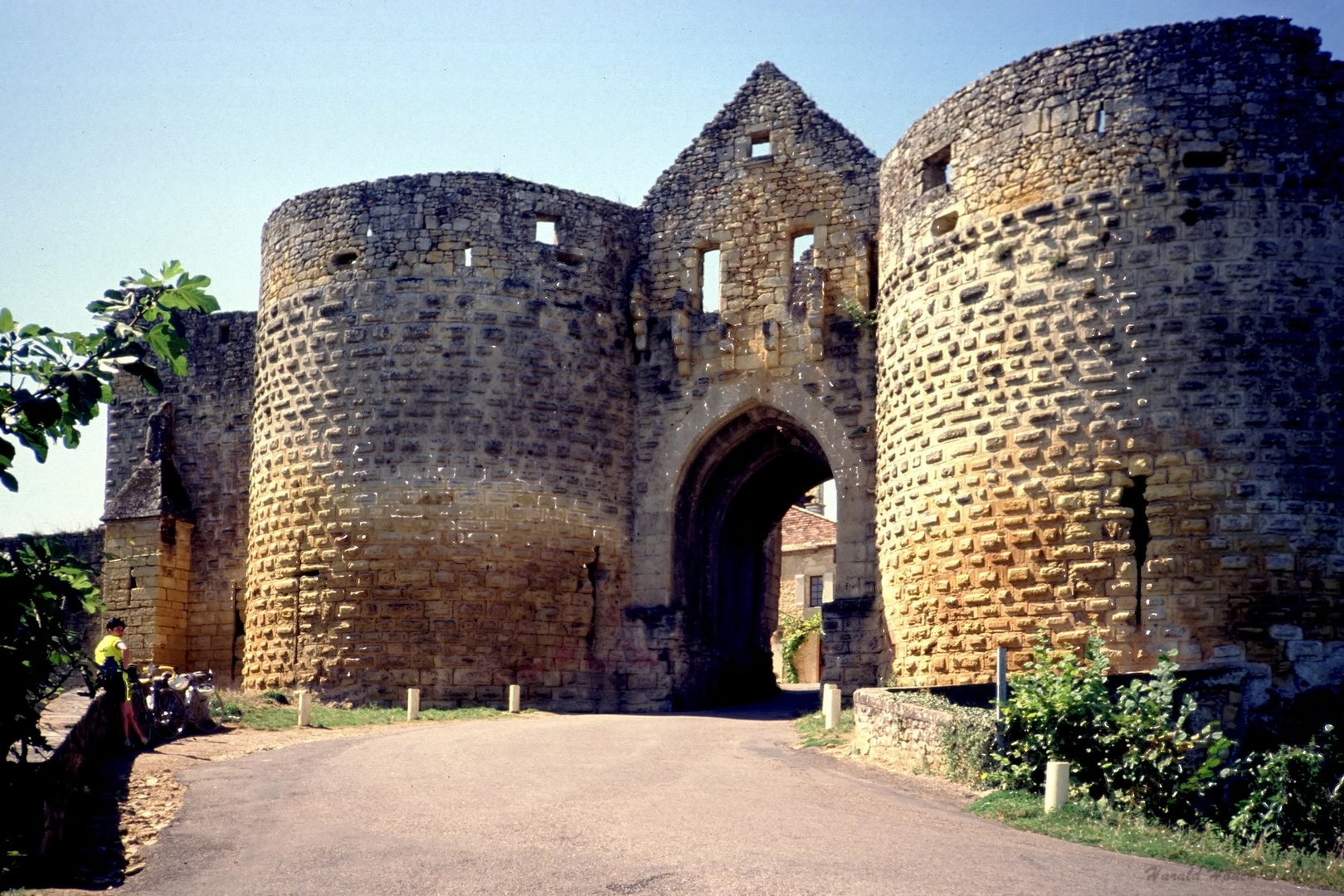 Domme, Porte des Tours, 1991