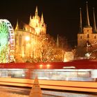 Domplatz hell erleuchtet