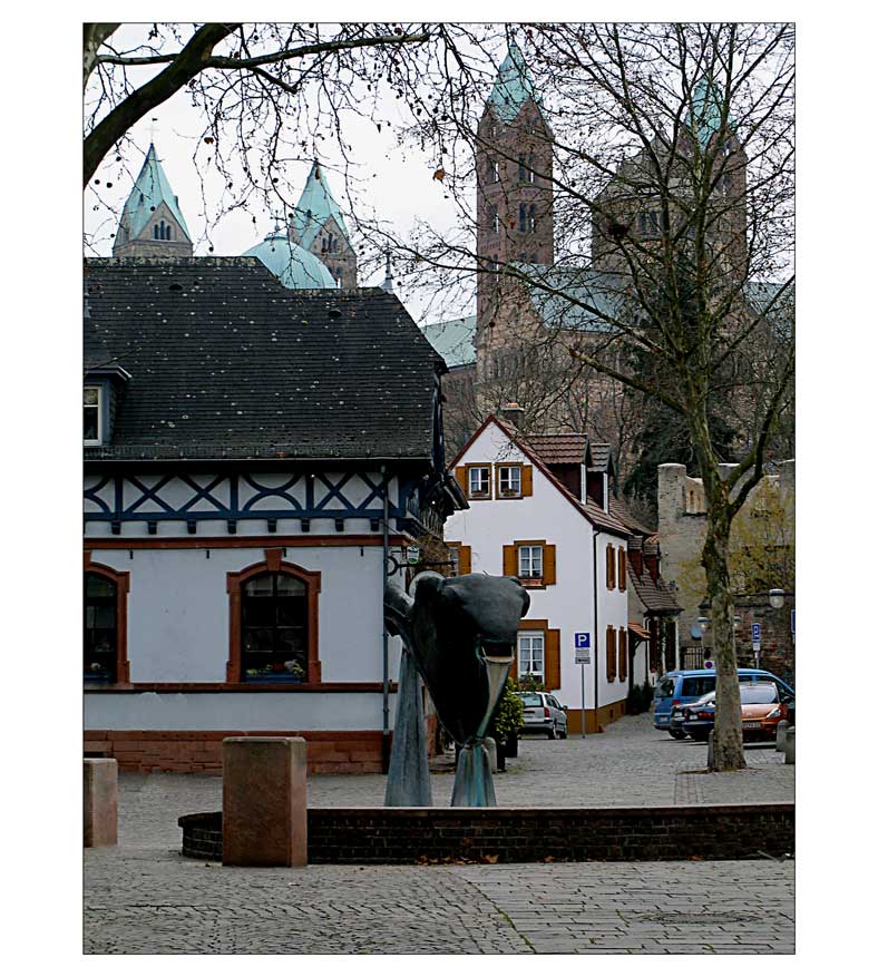 Domstadt Speyer - auf dem Fischmarkt