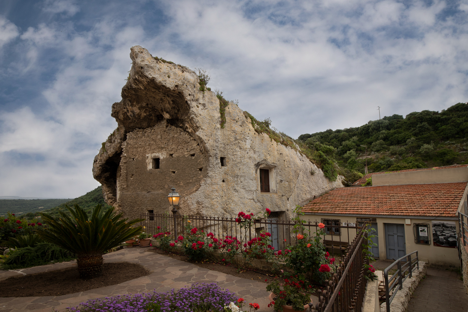 Domus de janas Sa Rocca