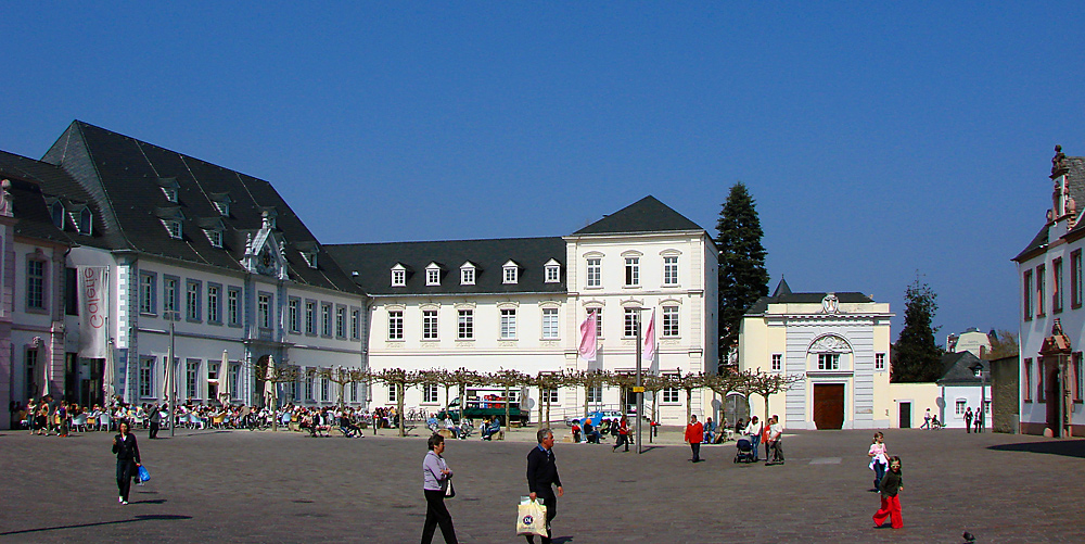 Domvorplatz