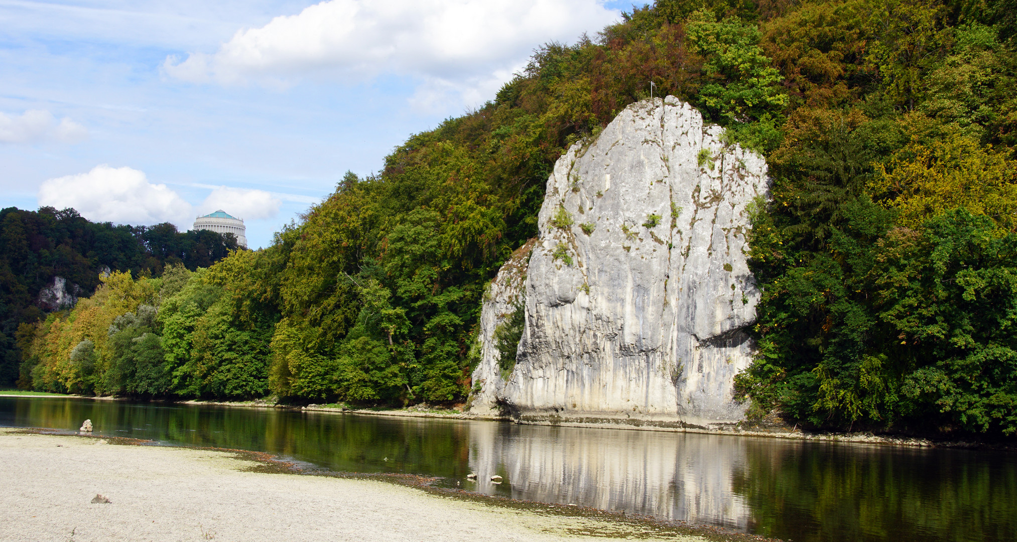 Donau mit Befreiungshalle 1