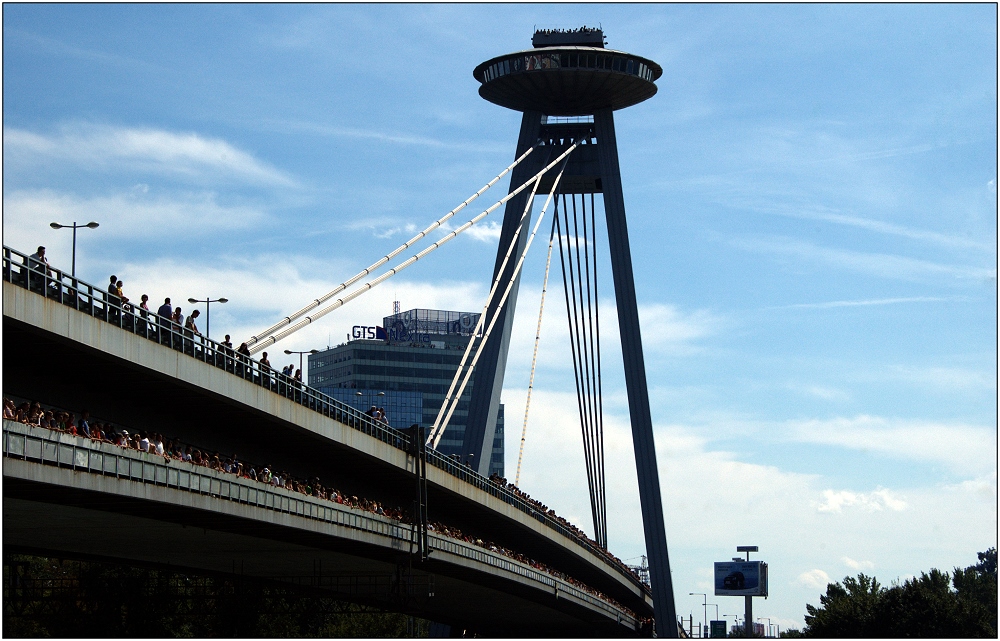 ... Donaubrücke ...