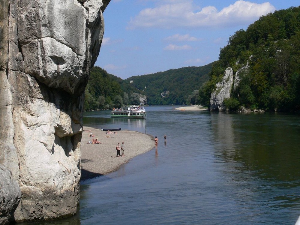 Donaudurchbruch zw. Kelheim und Kloster Weltenburg