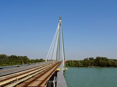 Donaustadtbrücke