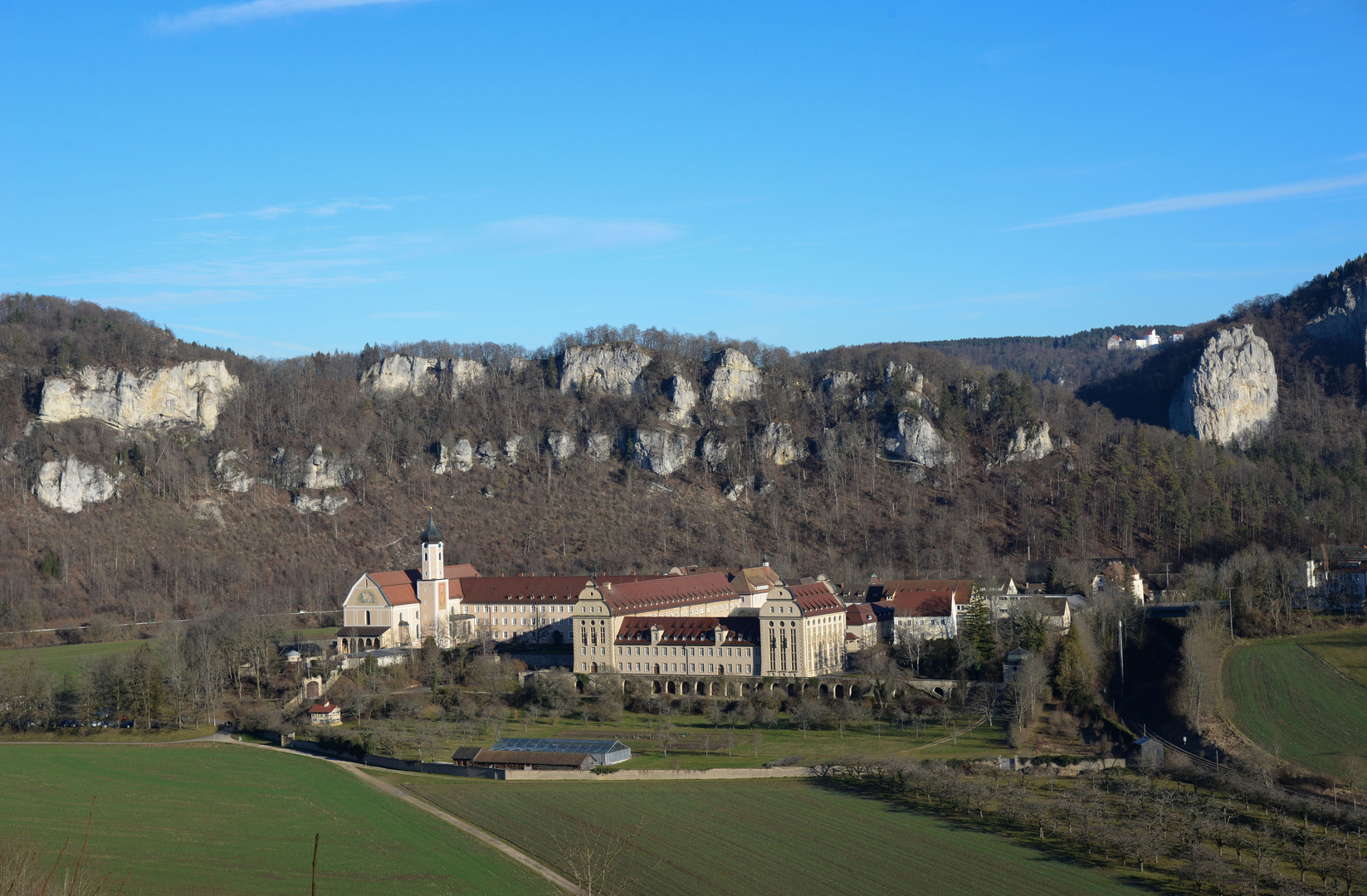 Donautal mit Kloster Beuron