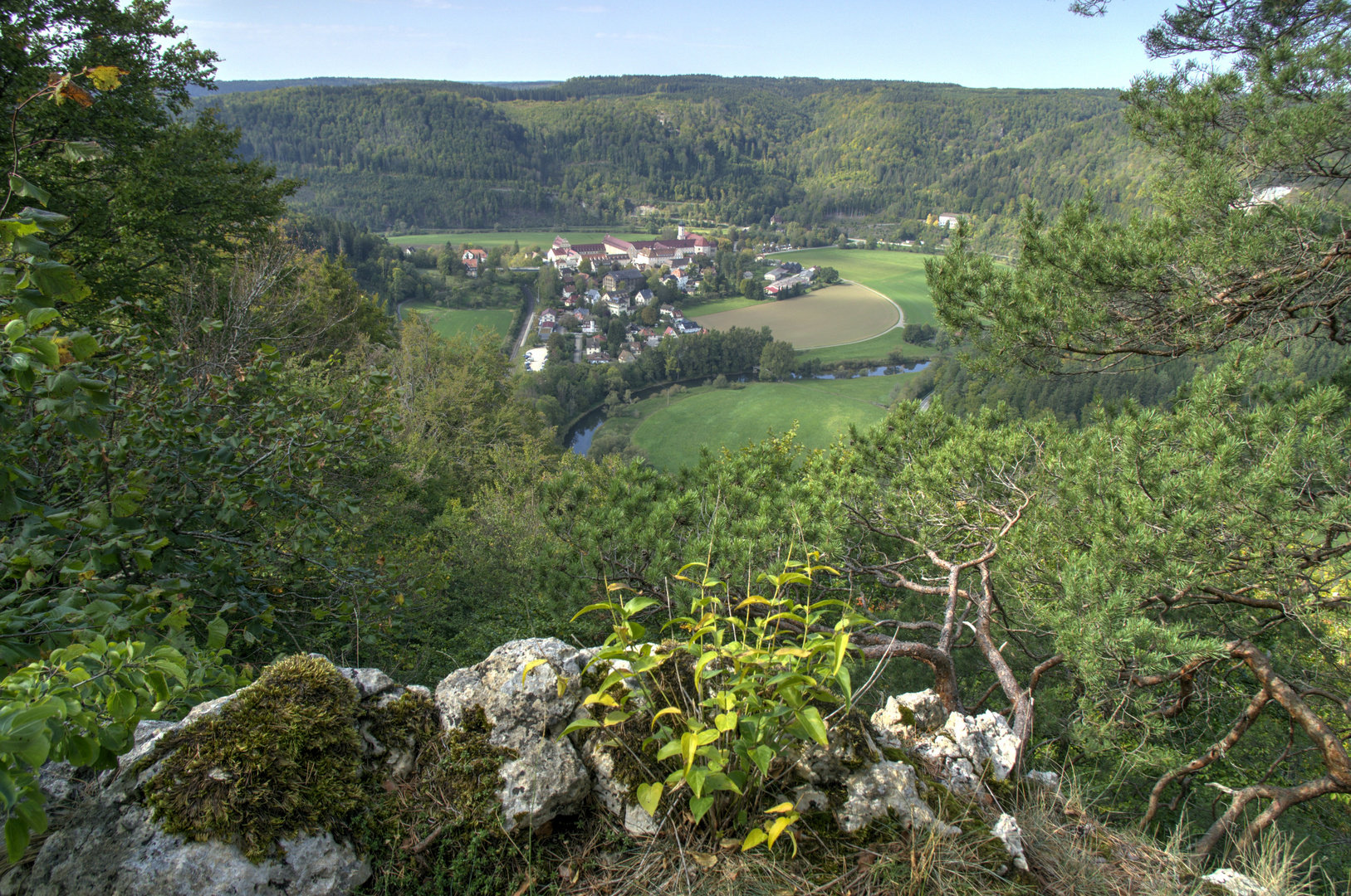 Donautal mit Kloster Beuron 