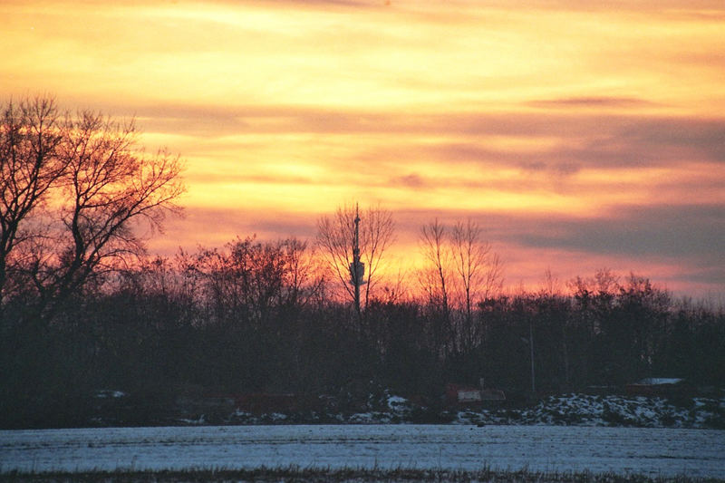 Donauturm in Flammen