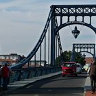 Donnerstag -Durchblick - Brücke