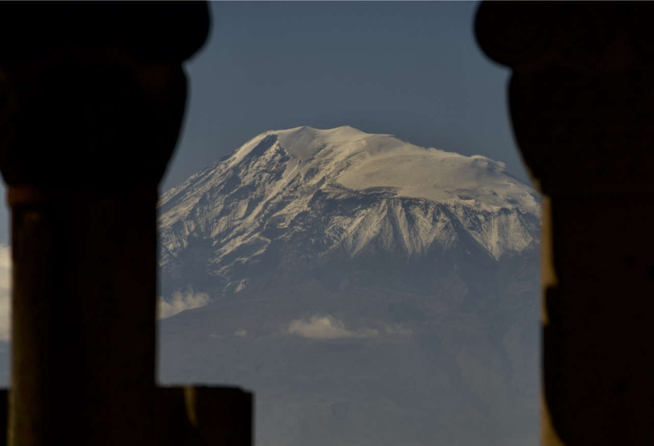 Donnerstag mit Durchblick 14.10.2021 Durch Klosterruine zum Ararat