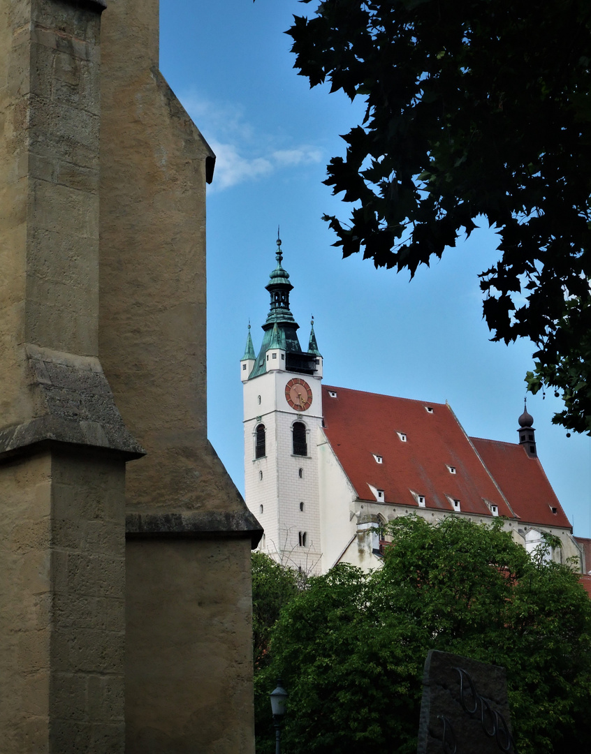 DONNERSTAG mit DURCHBLICK