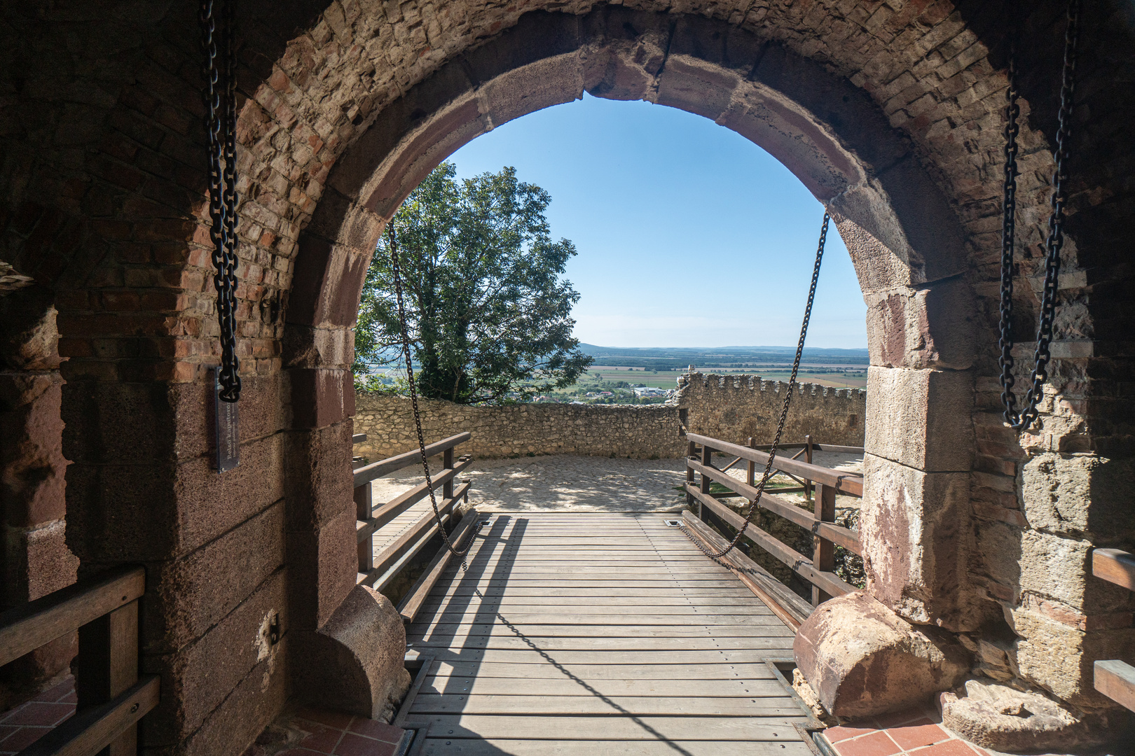 Donnerstag mit Durchblick - Burg Sümeg