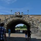 Donnerstag mit Durchblick ....Dresden -Brücke