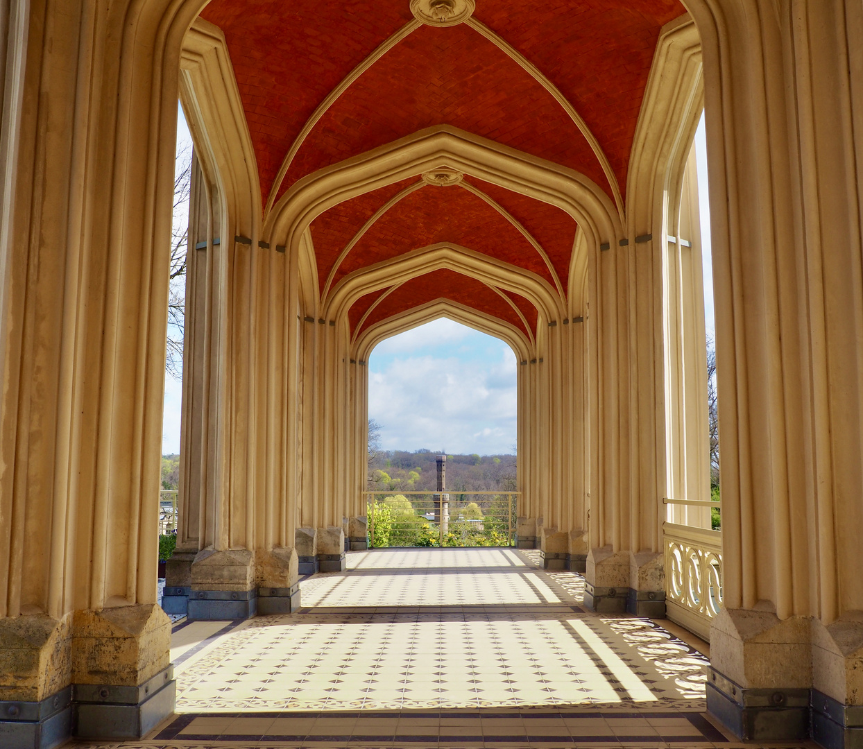 Donnerstag mit Durchblick vom Schloss Babelsberg