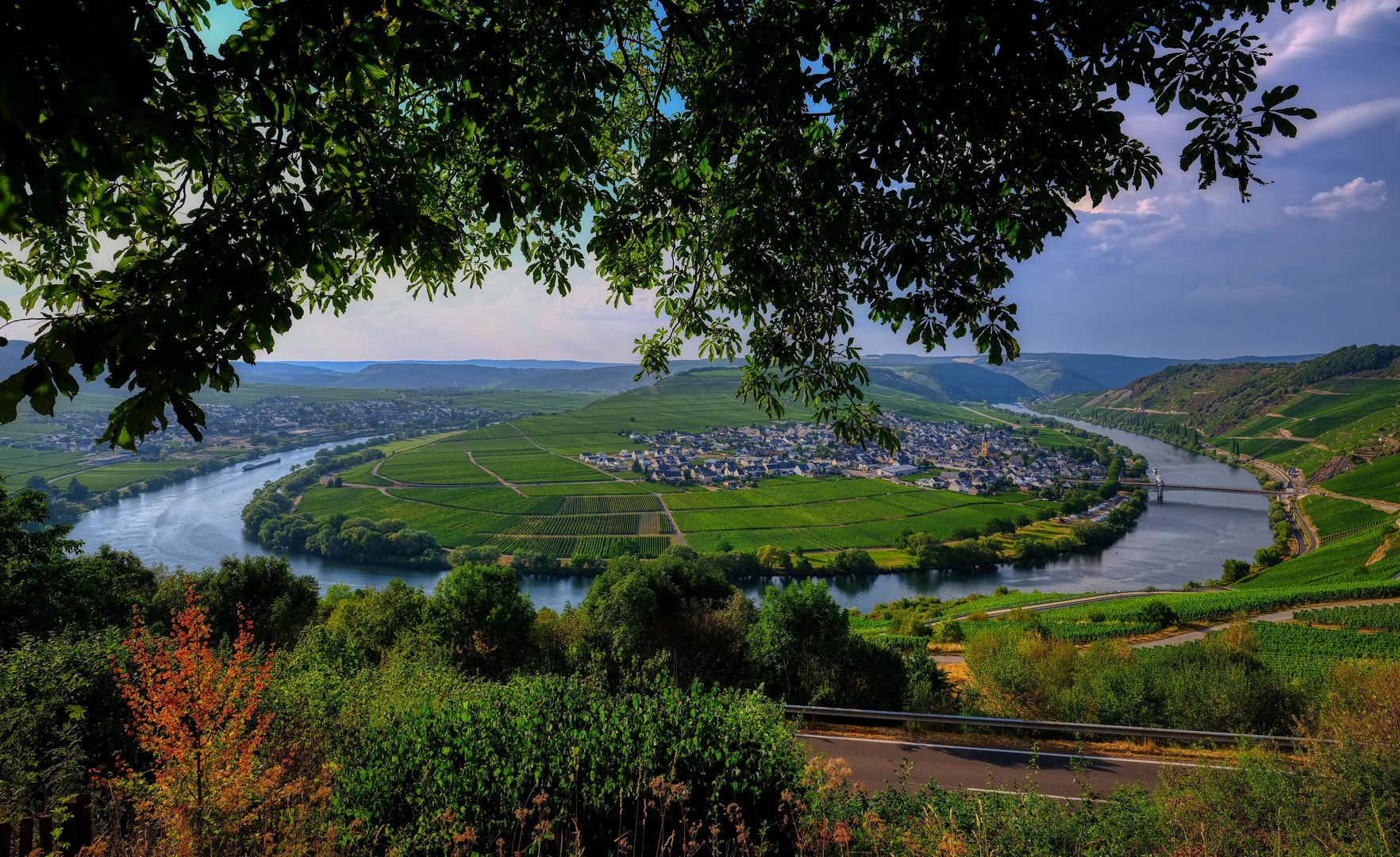 Donnerstag mit Durchblick zur Moselschleife