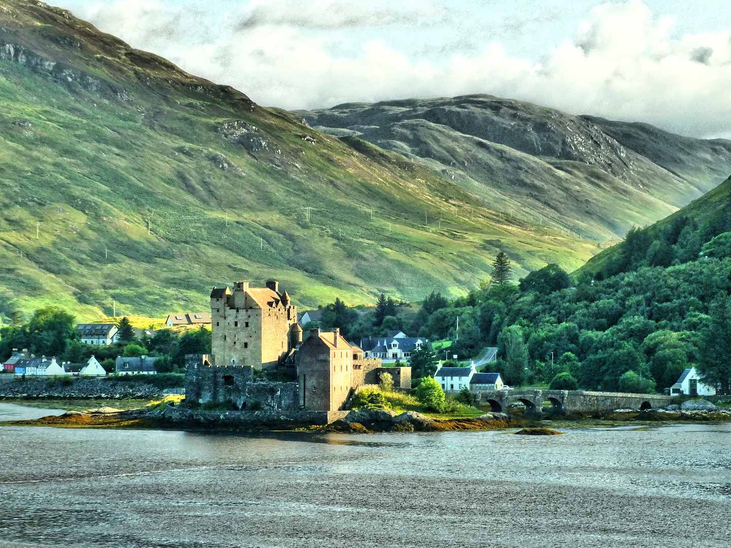 Donon Eilean Castle in Schottland