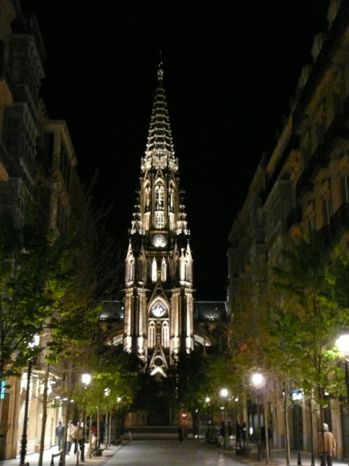 Donosti reza por la noche