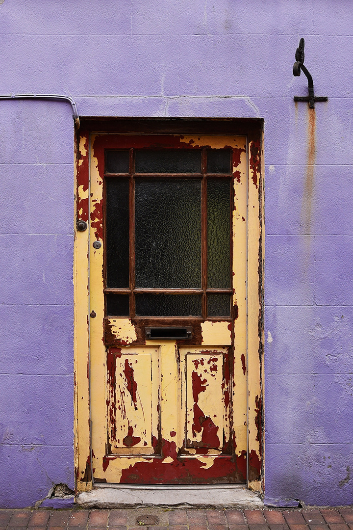 door seen in Kinsdale 