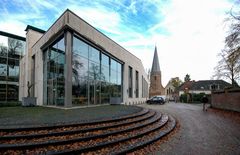 Doorn - Raadhuisplein - Town Hall & Maartenskerk