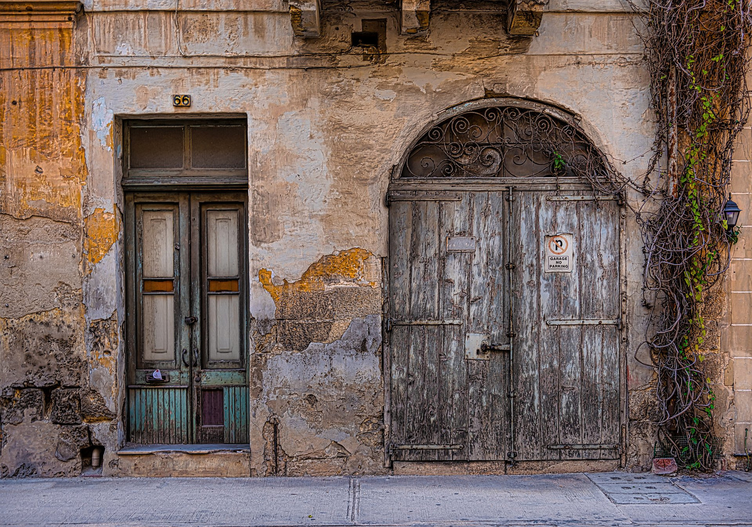 Doors of Malta 3