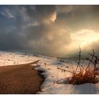 Dopo la neve s'intravede il sole