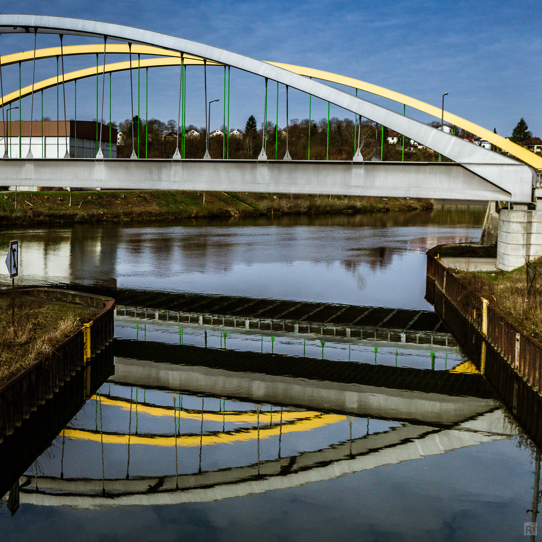 Doppelbrücke x 2 zum Spiegel-Dienstag