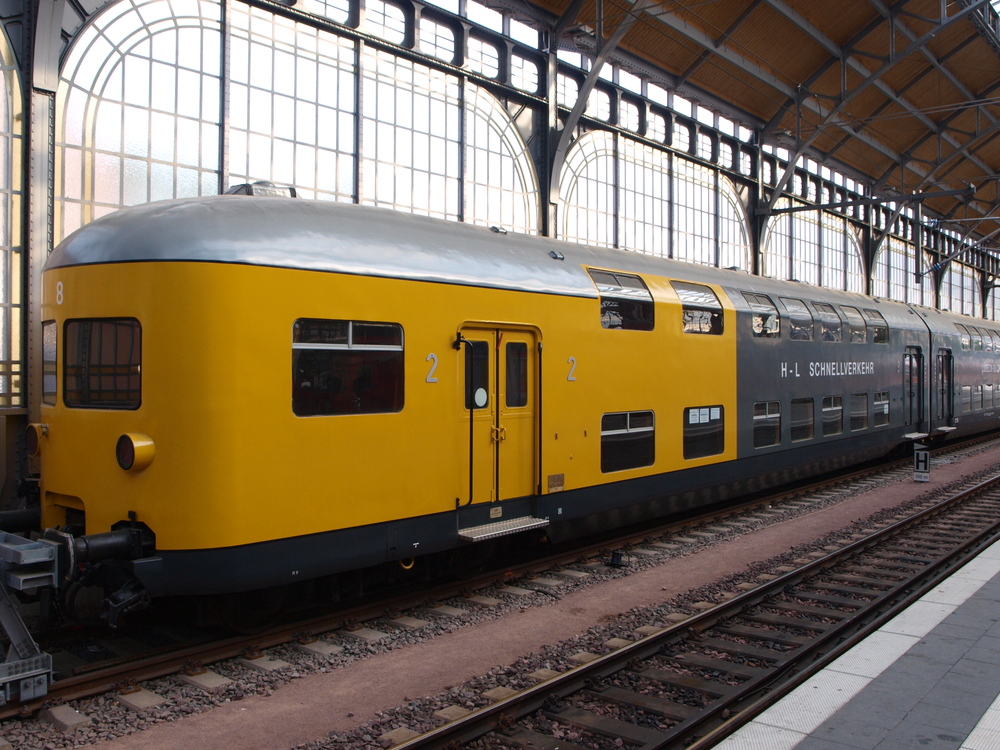 Doppelstock-Einheit der ehem. Lübeck-Büchener Eisenbahn