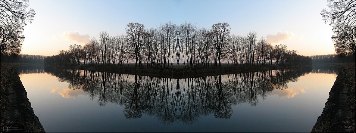 Doppelte Spiegelung 3. Zur Sonne hin