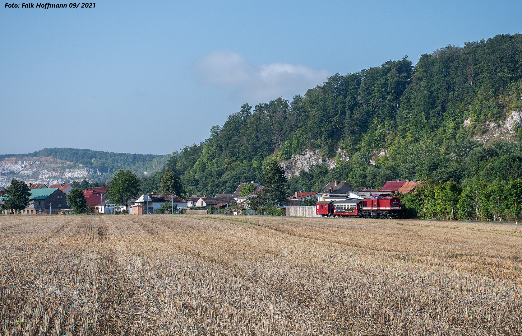 Doppelte Wahrzeichen von Niedersachswerfen