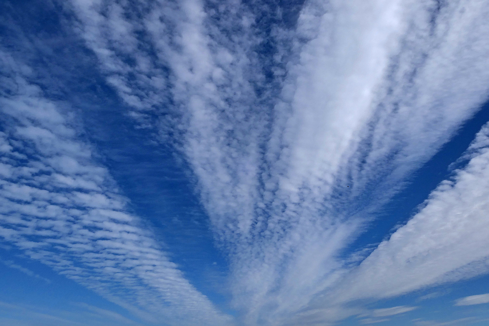 Doppelte Wolken – Fächer