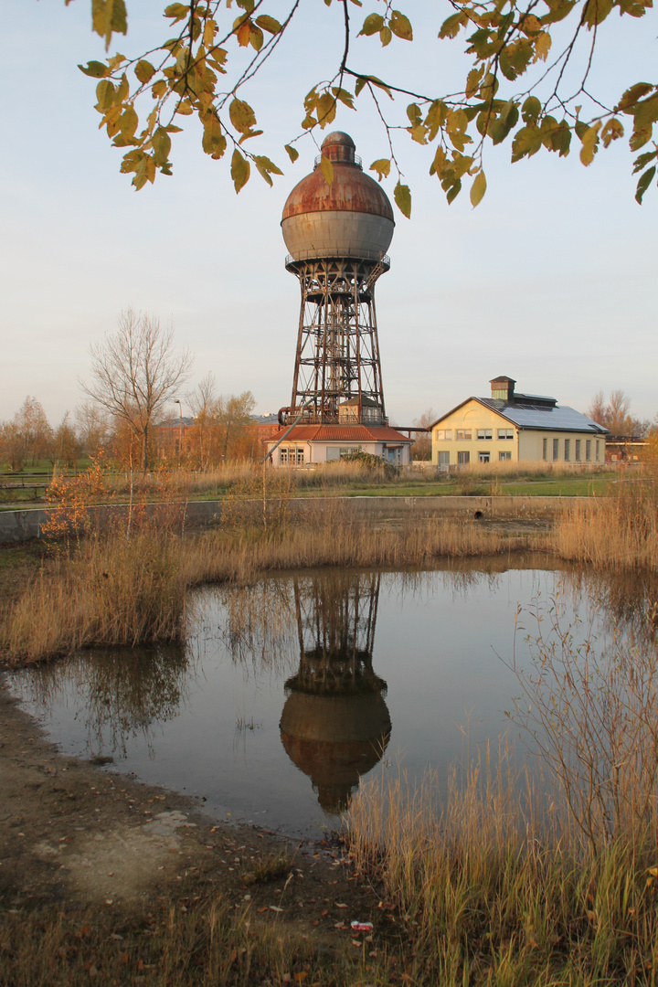 Doppelter Kugelwasserturm