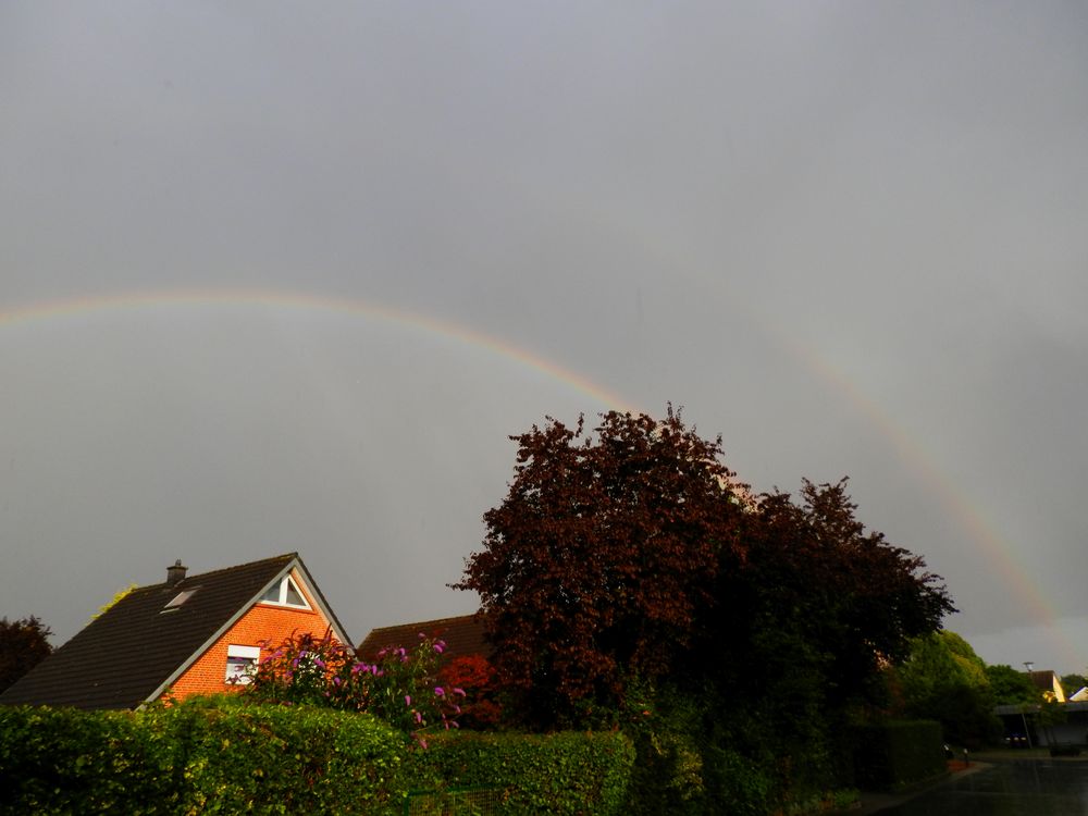 Doppelter Regenbogen über Münster-Gievenbeck