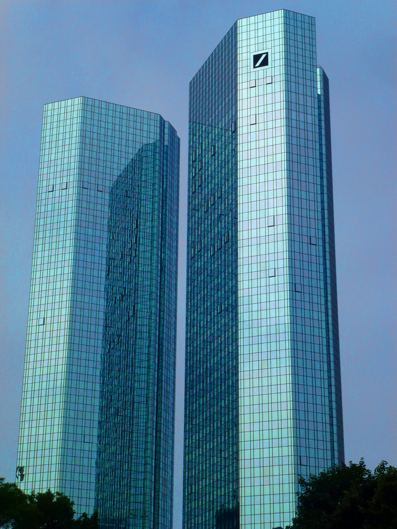 Doppeltürme der Deutschen Bank in Frankfurt am Main