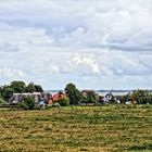 Dorf am Horizont, farbig