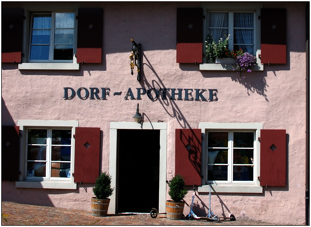 ... Dorf-Apotheke ...