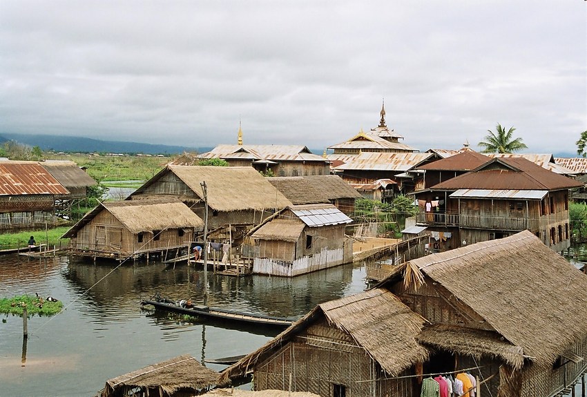 Dorf auf dem Inle-See