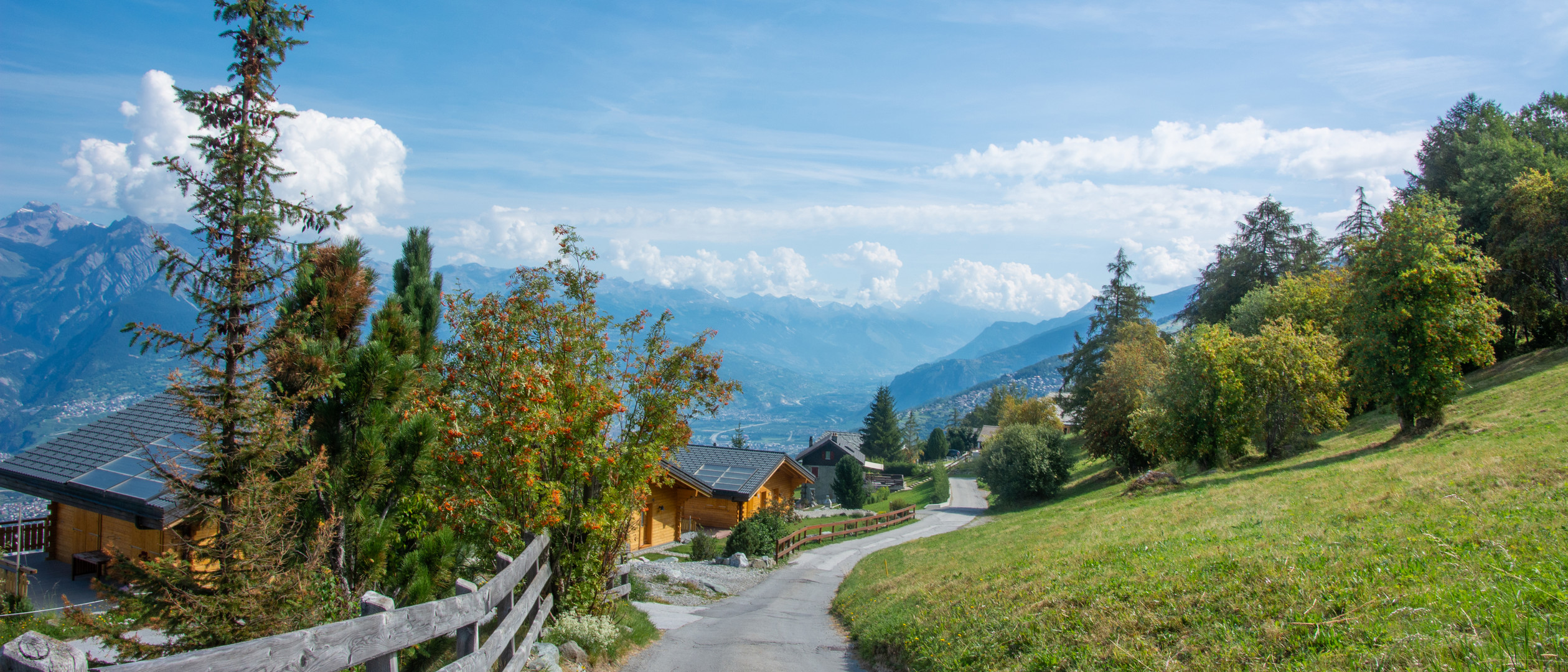 Dorf Haute-Nendaz im Wallis / Schweiz