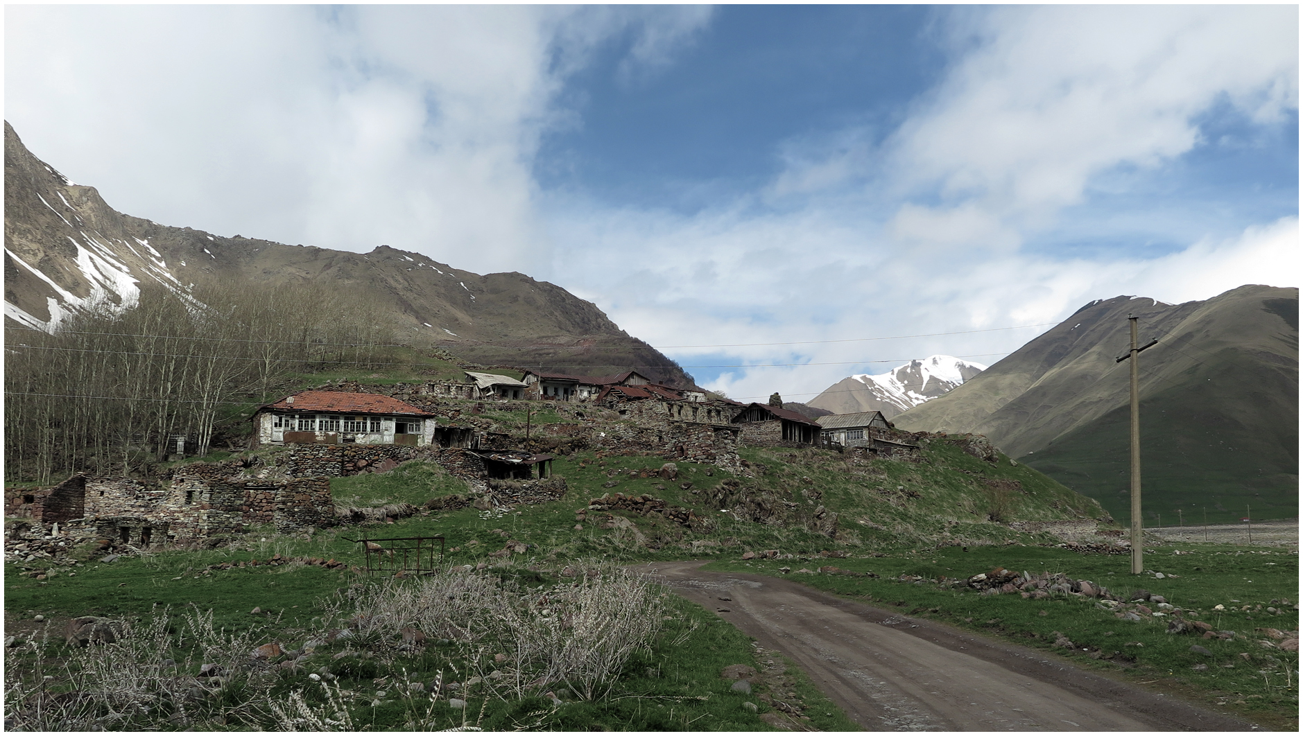 Dorf im Kaukasus - Georgien