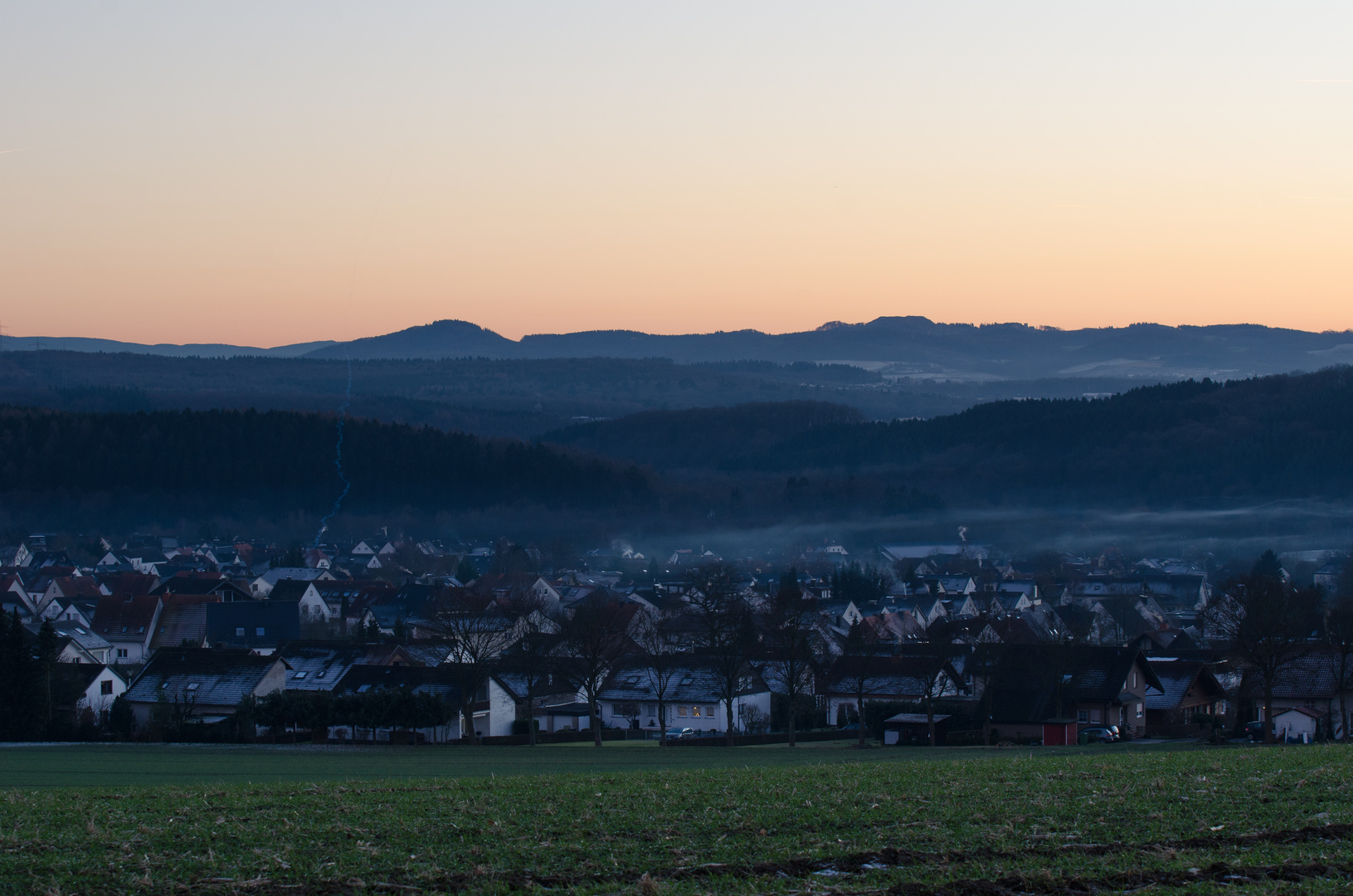 Dorf im Sonnenuntergang