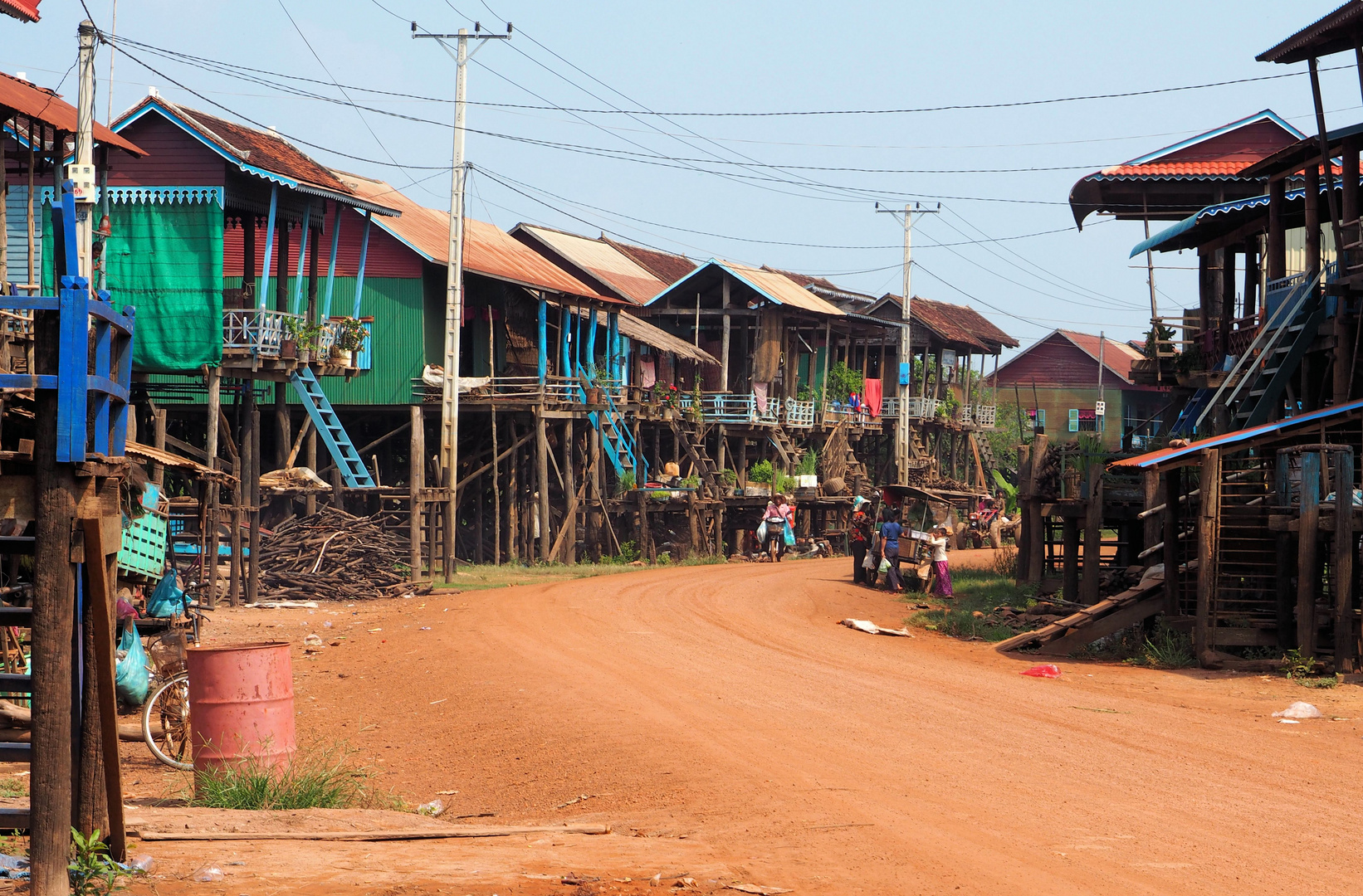 Dorf in der Nähe des...Tonle Sap