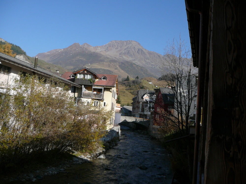 Dorf vor dem Winter