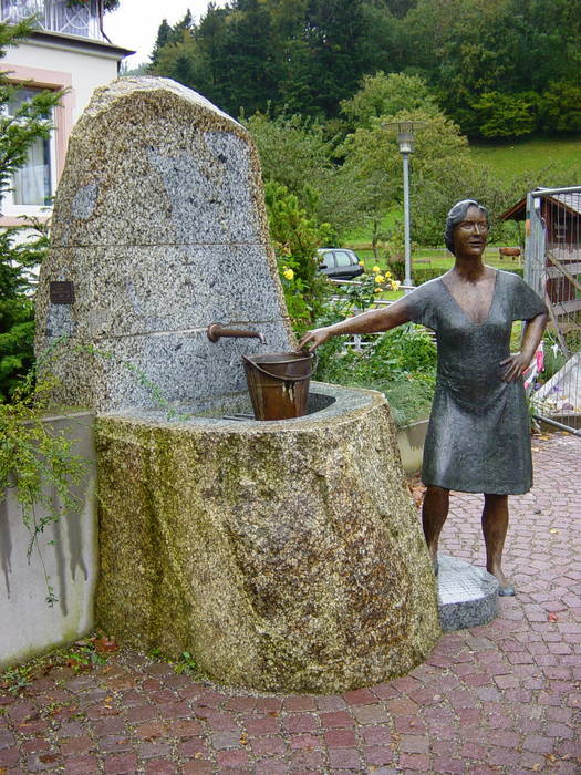 Dorfbrunnen